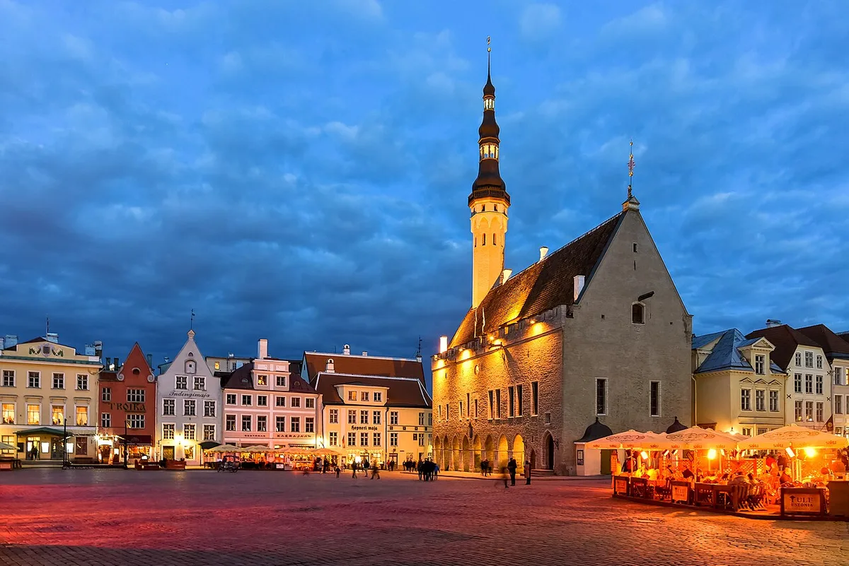 Tallinn: location context for commercial infrastructure planning