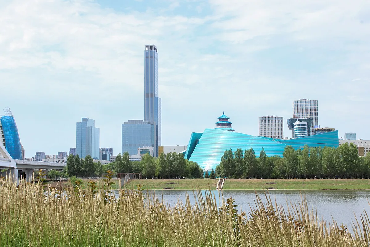 Astana: location context for commercial infrastructure planning