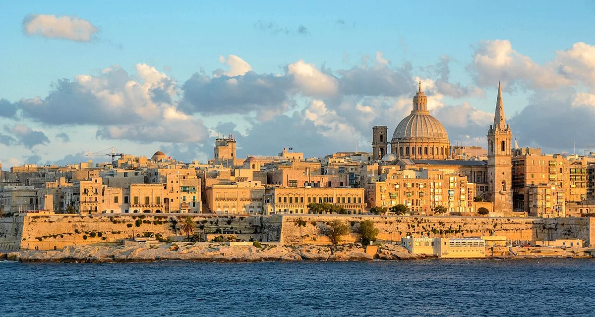 Valletta: location context for commercial infrastructure planning