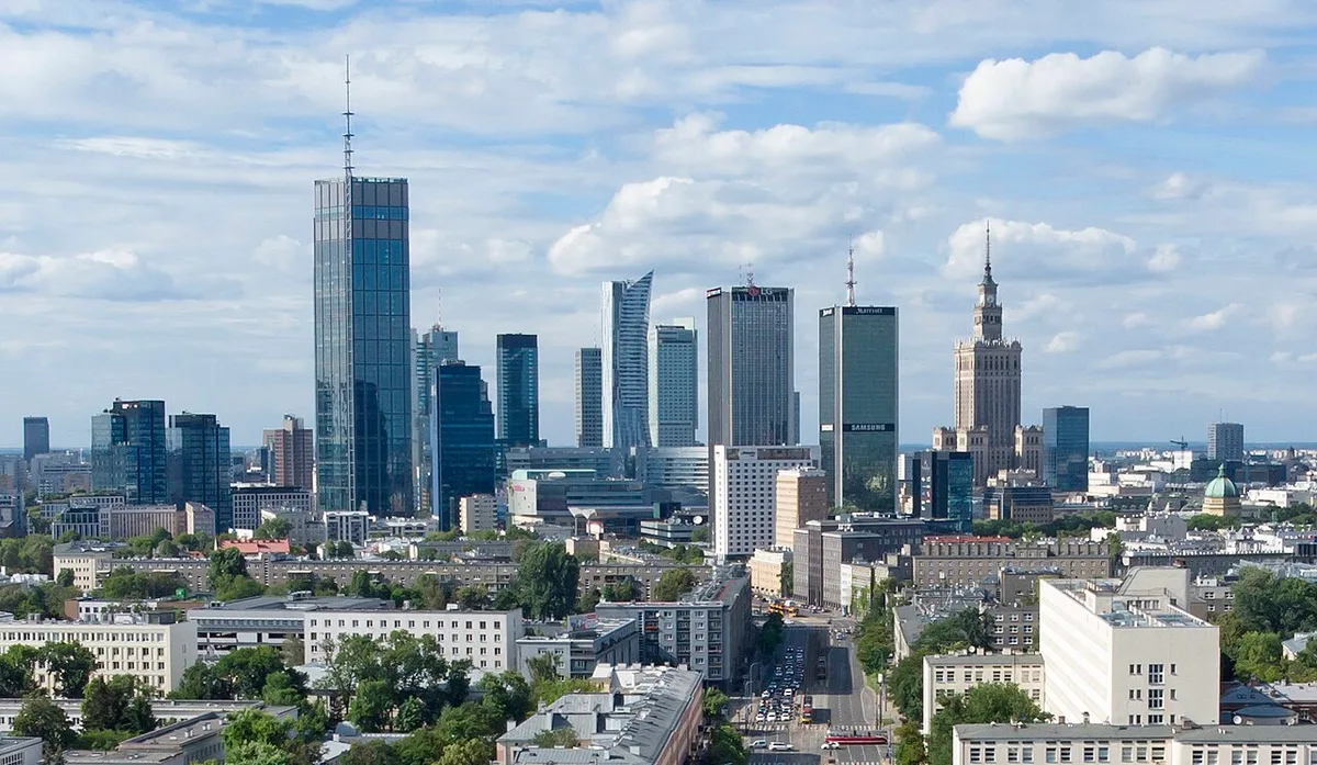 Warsaw: location context for commercial infrastructure planning