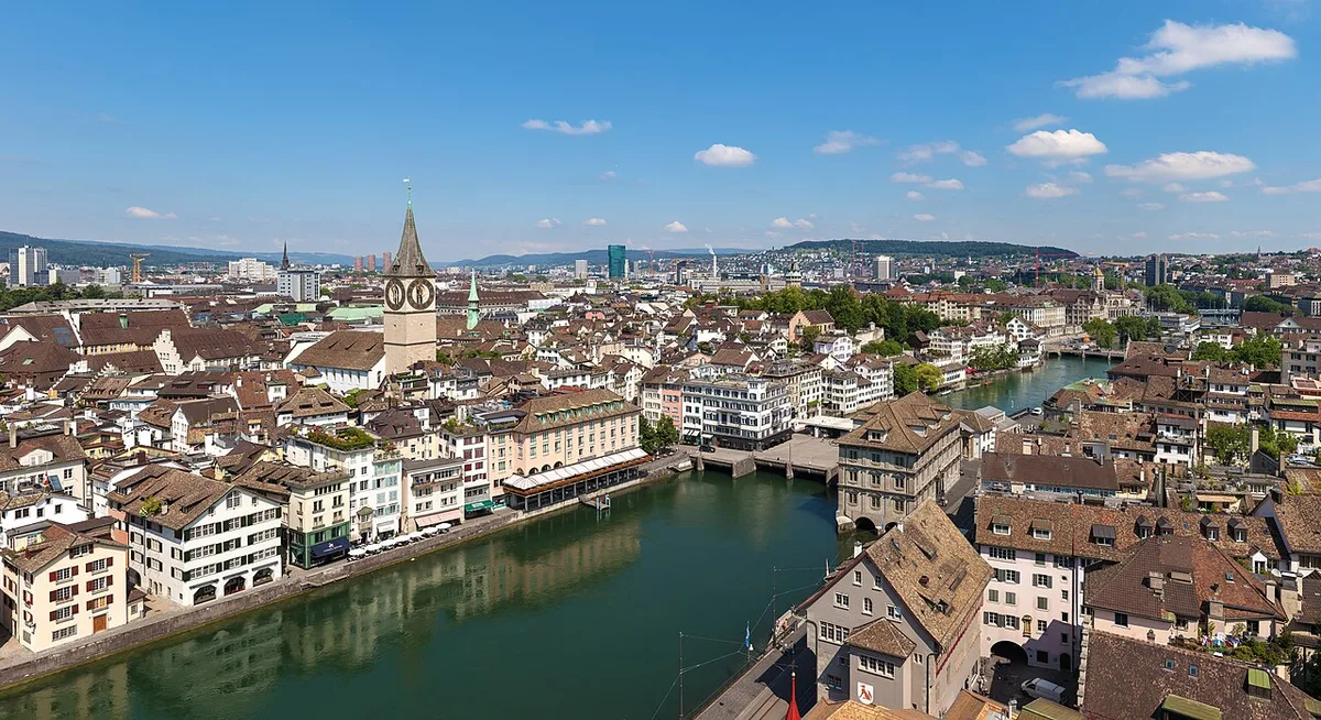 Zurich: location context for commercial infrastructure planning