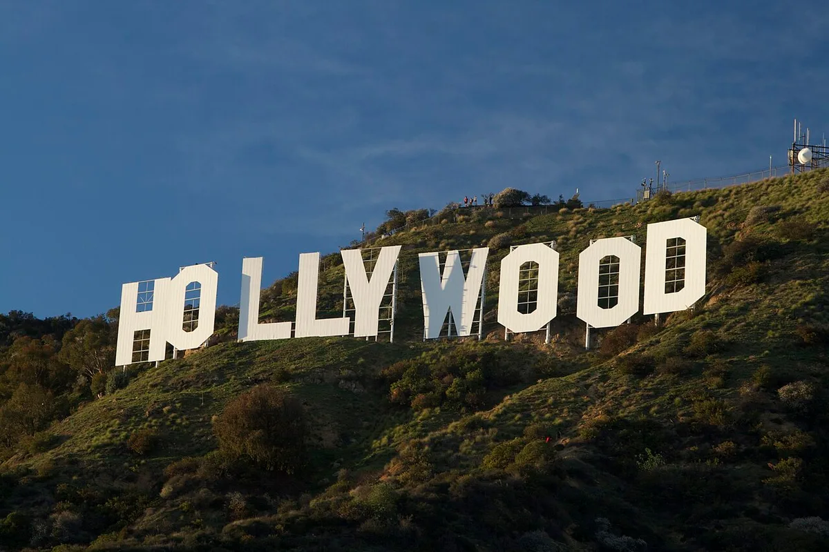 Los Angeles, California: location context for commercial infrastructure planning