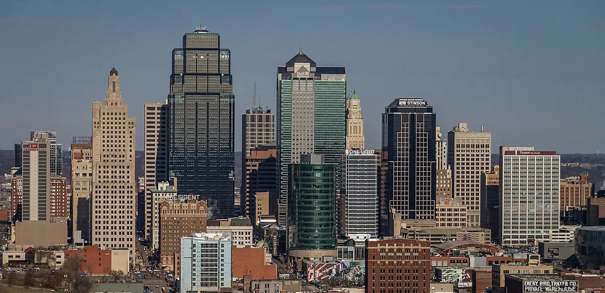 Kansas City, Missouri: location context for commercial infrastructure planning