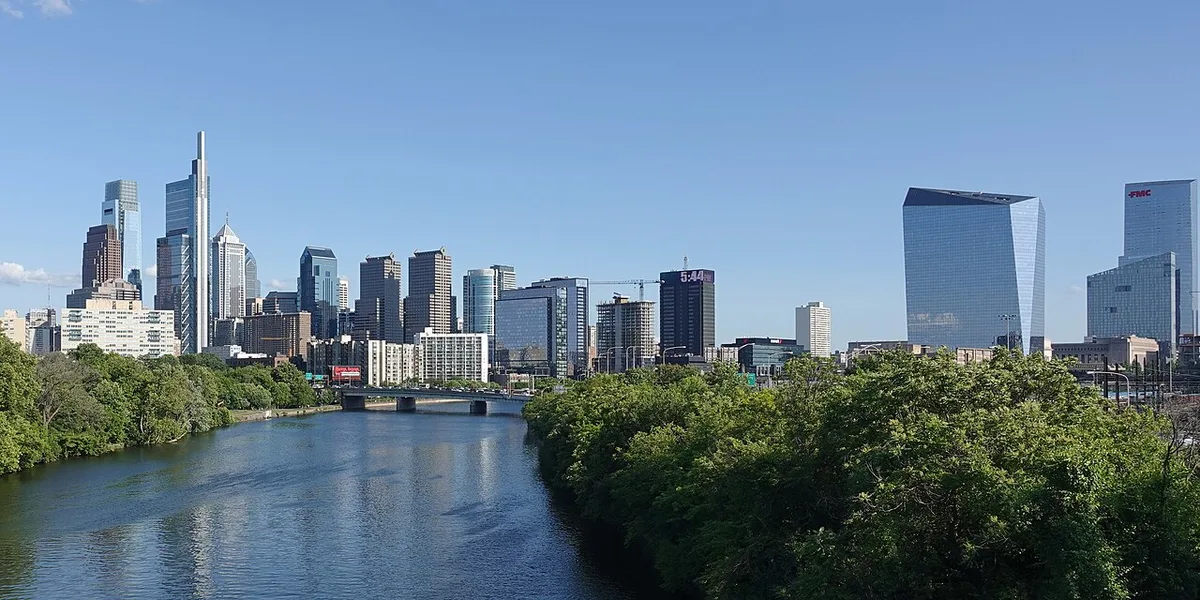 Philadelphia, Pennsylvania: location context for commercial infrastructure planning