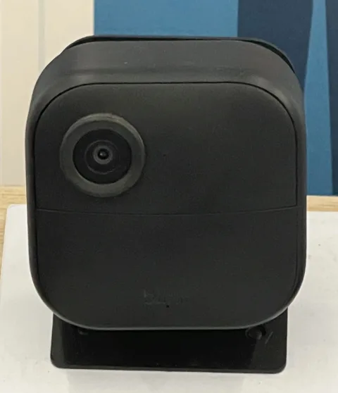 Illustrative equipment reference: "surveillance camera" for Slovakia project planning